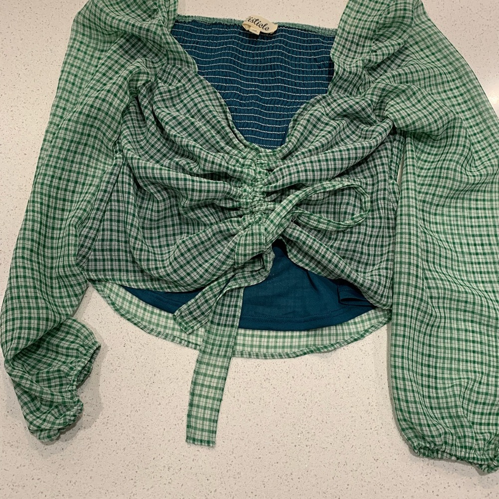 Listicle Blue Puff Sleeve Ruched Crop Blouse
